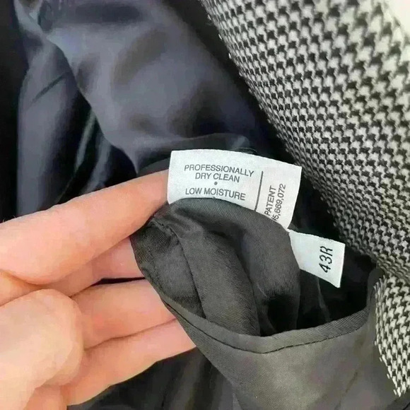 100% cashmere LORO PIANA black and white houndstooth SIZE 43R two button blazer - Picture 7 of 8